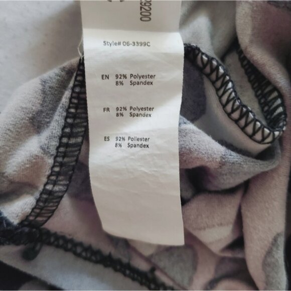 SWS/ACTIVE Cropped Camo Hoodie Pullover Size S (smaller fit) - Picture 7 of 10